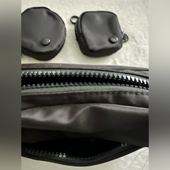 Steve Madden Black Belt Crossbody Fanny Pack Bag Set - Picture 10 of 16